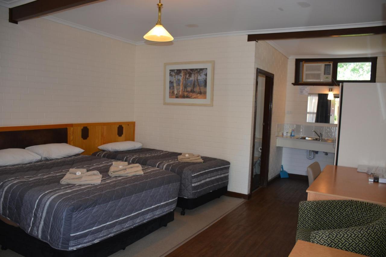 Angaston Vineyards Motel Exterior photo